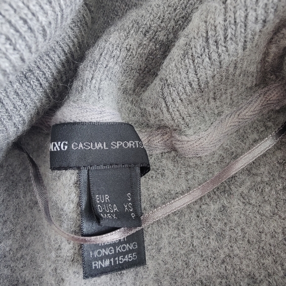 Gray Wool Mango sweater - Picture 3 of 3